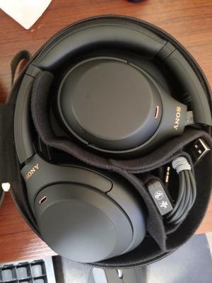 Refurbished: Sony WH-1000XM4 Wireless Noise-Cancelling Over-the