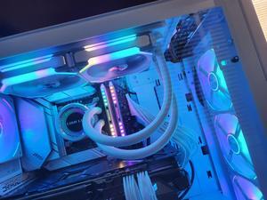 Lian Li Galahad AIO 240 RGB ホワイト 簡易水冷 Lian Li Galahad 240 AIO Review - Good Performance, Exceptional