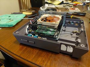 ASRock　DeskMiniA300Series ASRock > DeskMini X300 Series