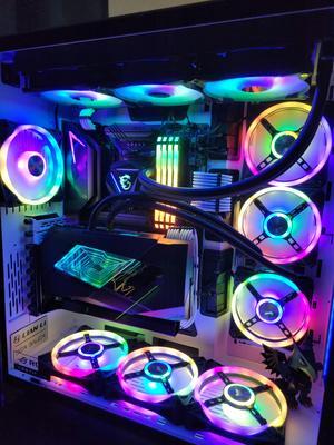 GIGABYTE AORUS GeForce RTX 3090 XTREME WATERFORCE 24G Graphics