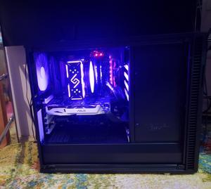 Fractal Design Define R6 USB-C White Brushed Aluminum/Steel Fractal Design Define R6 USB-C White Brushed Aluminum/Steel
