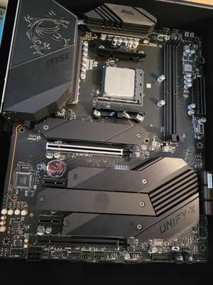 【値下げ可能】MSI MEG B550 UNIFY-X MSI MPG B550 UNIFY-X AMD AM4 DDR4 CF M.2 USB 3.2 Gen 2 Wi-Fi