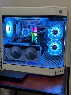 ASUS ROG Strix GeForce RTX 4070 SUPER OC Edition Gaming ASUS ROG Strix GeForce RTX 4070 SUPER OC Edition Gaming