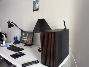 DIYPC DIY-ATX28-Wood Black USB3.0 /Type C ATX Mid Tower Gaming