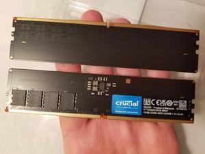 Crucial 32GB 288-Pin PC RAM DDR5 4800 (PC5 38400) Desktop Memory