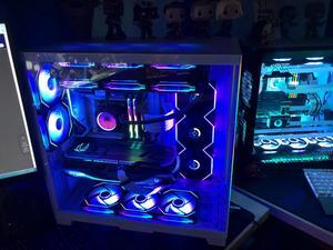 LIAN LI O11 Dynamic EVO XL O11DEXL White Aluminum / Steel