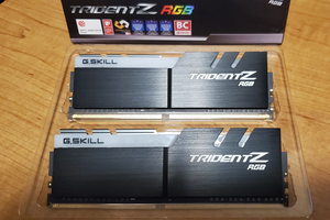 PCパーツ F4-4000C18D-64GTRS [DDR4 PC4-32000 32GB G.Skill F4-4000C18D-64GTZN [DDR4 PC4-32000 32GB 2枚組] 価格