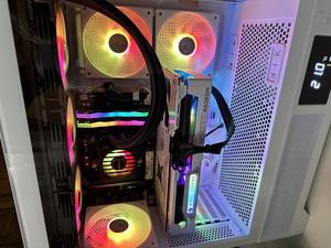 AVGPC Whirlwind Gaming PC AMD Ryzen 7 9700X Zen5, Radeon RX 9070