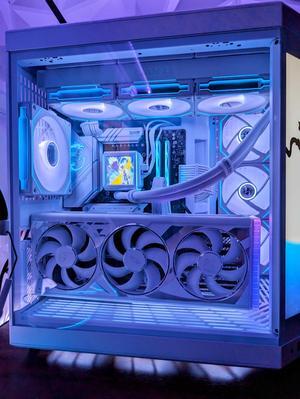 ASUS TUF Gaming NVIDIA GeForce RTX 4080 SUPER OC Edition ASUS TUF Gaming NVIDIA GeForce RTX 4080 SUPER OC Edition
