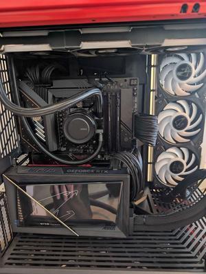 GIGABYTE WINDFORCE GeForce RTX 5090 Graphics Card GV-N5090WF3OC