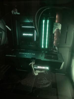 GIGABYTE Gaming OC GeForce RTX 3060 Ti 8GB GDDR6 PCI Express 4.0