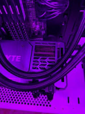 GIGABYTE Gaming OC GeForce RTX 3070 8GB GDDR6 PCI Express GIGABYTE Gaming OC GeForce RTX 3070 8GB GDDR6 PCI Express
