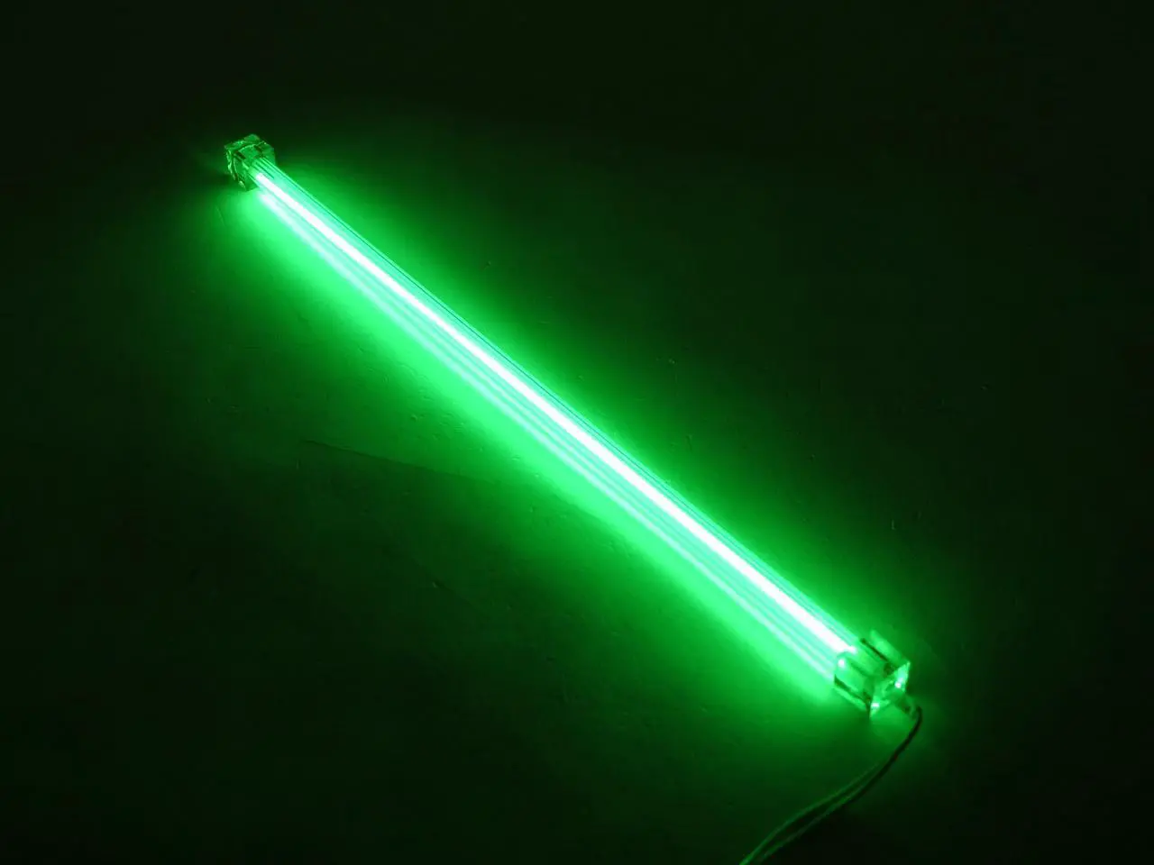 Main image of LOGISYS Computer CLK15GN 15" Green Deluxe Sound Activated Cold Cathode Kit