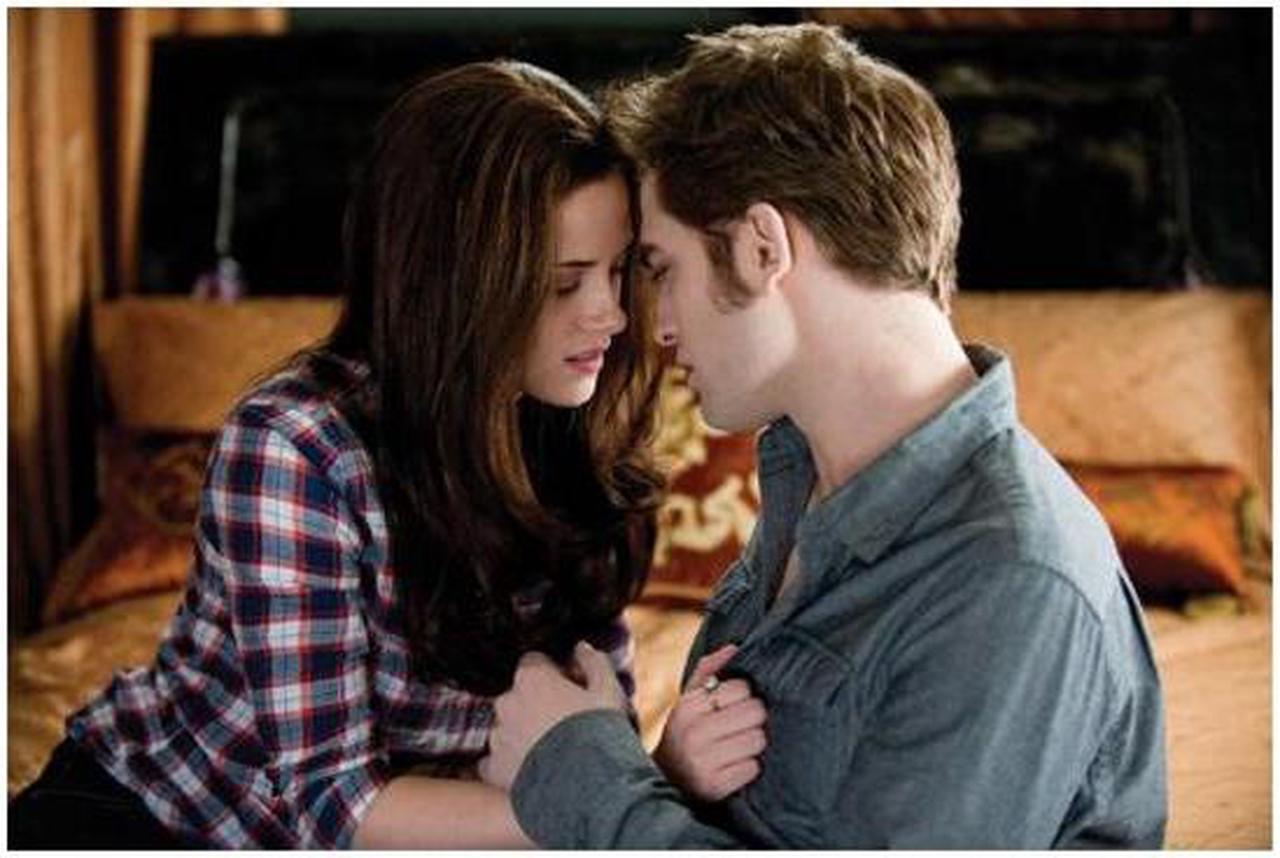Alt view image 14 of 20 - The Twilight Saga: Eclipse (2010 / Blu-Ray) Kristen Stewart, Robert Pattinson, Taylor Lautner
