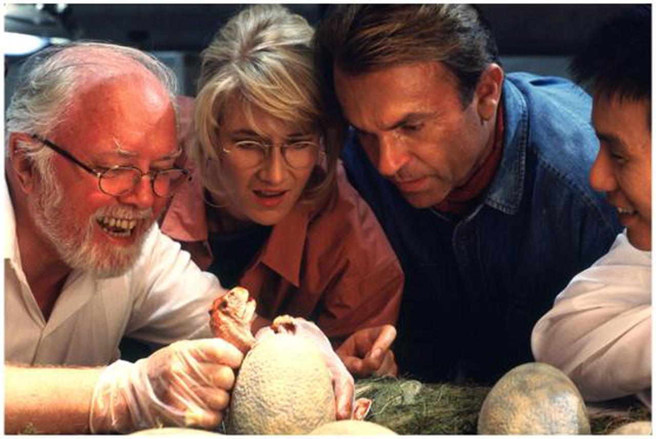 Alt view image 2 of 5 - Jurassic Park Trilogy (Ultimate Edition DVD/WS/NTSC) Sam Neill, Laura Dern, Jeff Goldblum, Julianne Moore, Pete Postlethwaite