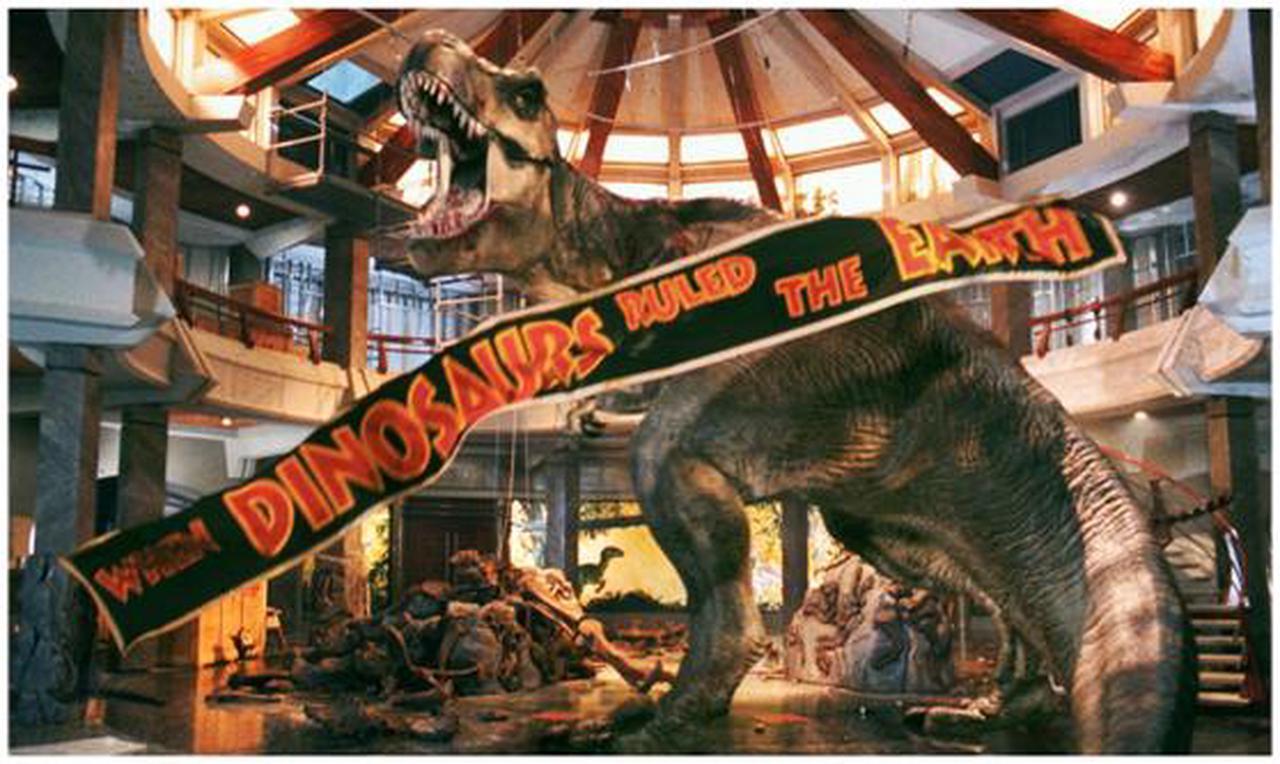 Alt view image 3 of 5 - Jurassic Park Trilogy (Ultimate Edition DVD/WS/NTSC) Sam Neill, Laura Dern, Jeff Goldblum, Julianne Moore, Pete Postlethwaite