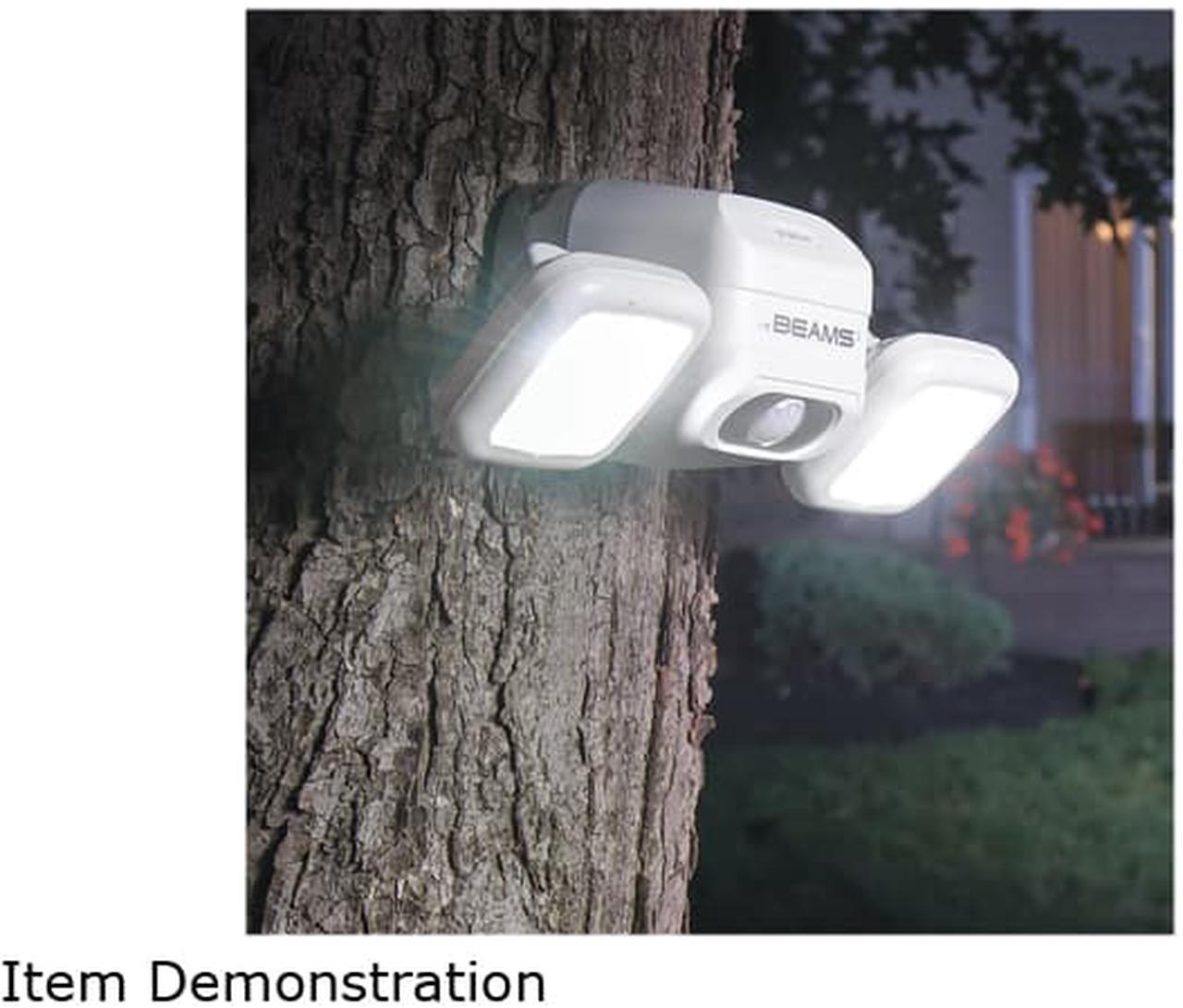 Alt view image 6 of 7 - Mr Beams MBN3000 Wireless Motion Sensing 500 Lumen LED Networked NetBright® High Performance Motion Security Light, White