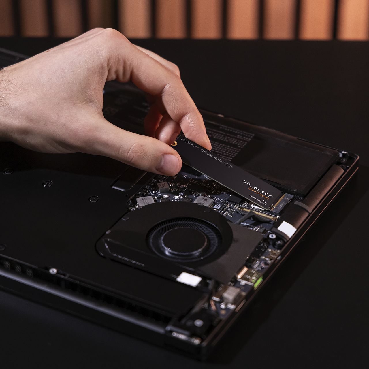 Alt view image 9 of 13 - WD_BLACK SN7100 M.2 2280 4TB PCI-Express 4.0 x4 TLC 3D NAND Internal Solid State Drive (SSD) WDS400T4X0E