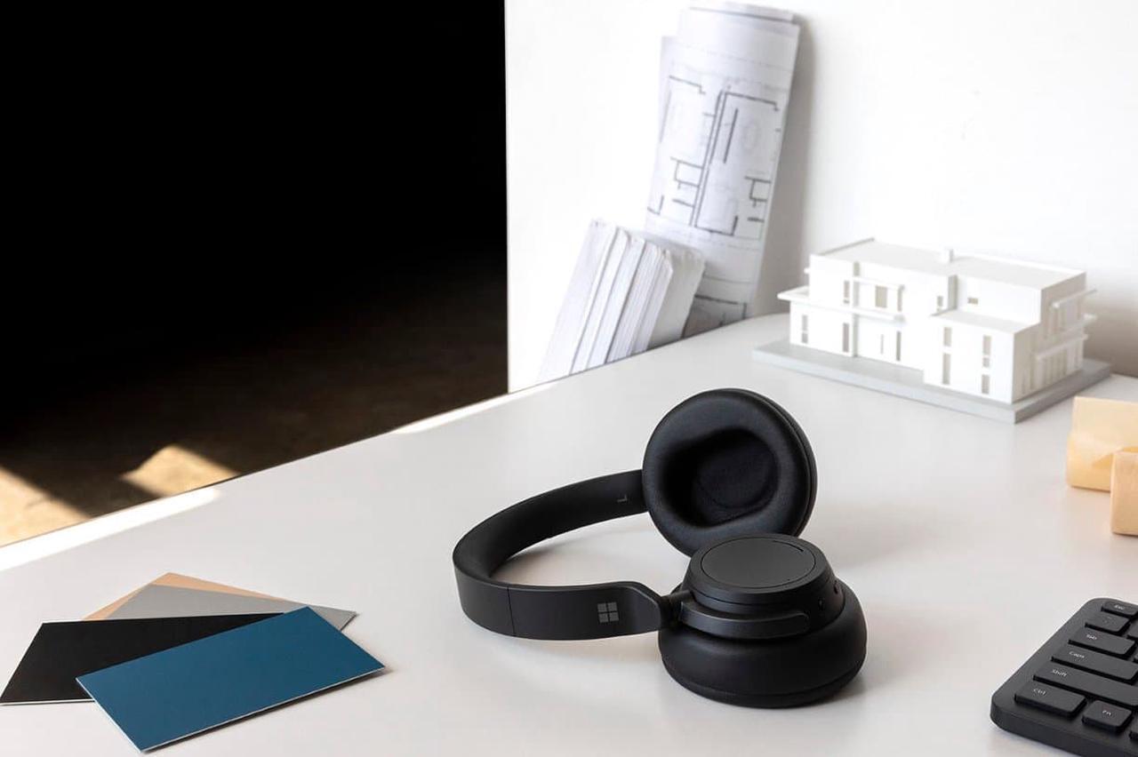 Alt view image 10 of 10 - Microsoft - Surface Headphones 2 - Wireless Noise Cancelling Over-the-Ear with Cortana - Matte Black