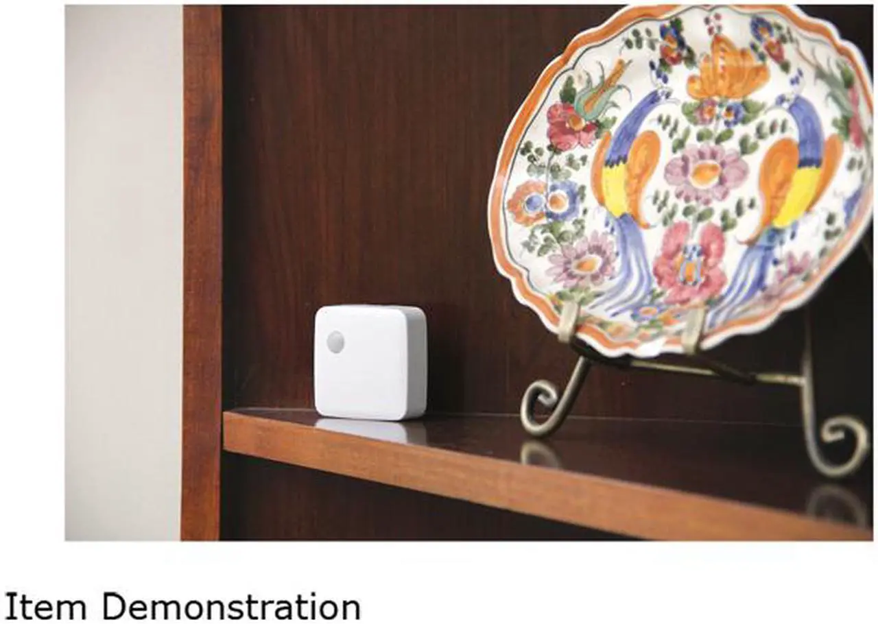 Alt view image 3 of 5 - Samsung SmartThings Motion Sensor (F-IRM-US-2)