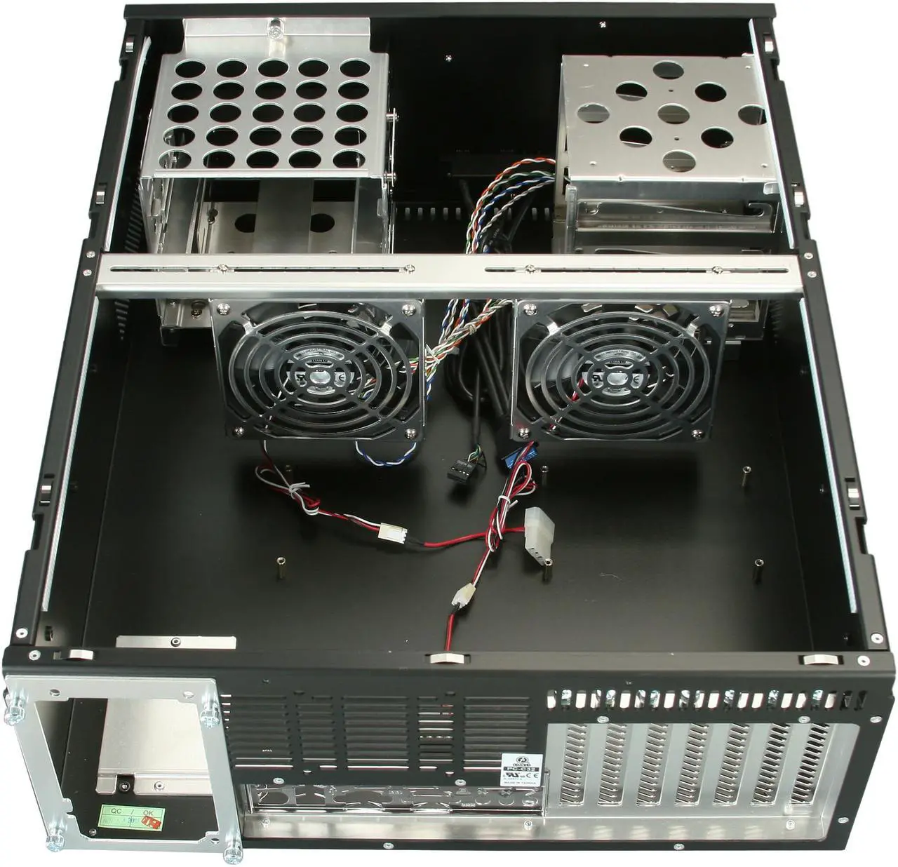 Alt view image 6 of 8 - LIAN LI Black Aluminum PC-C32B USB3.0 ATX Media Center / HTPC Case
