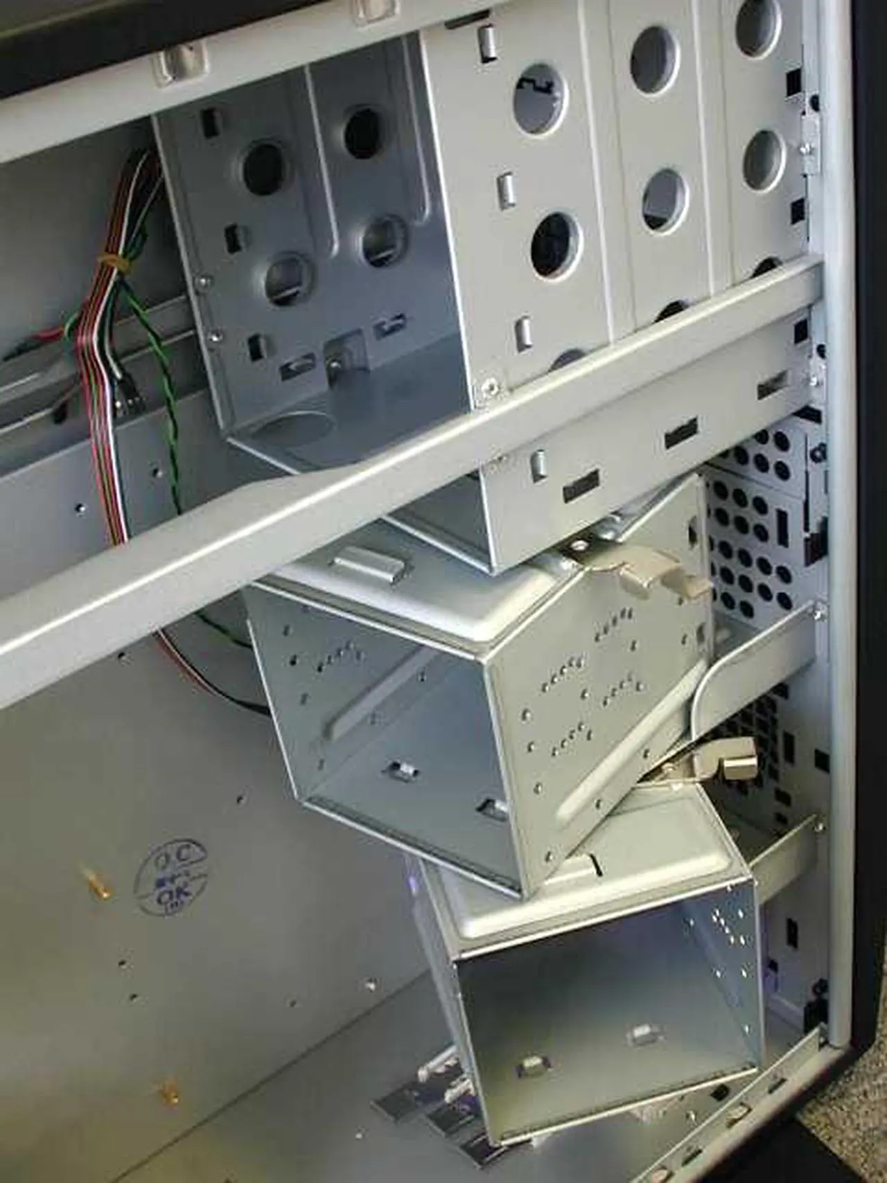 Alt view image 5 of 6 - Cases (Computer Cases - ATX Form) - OEM