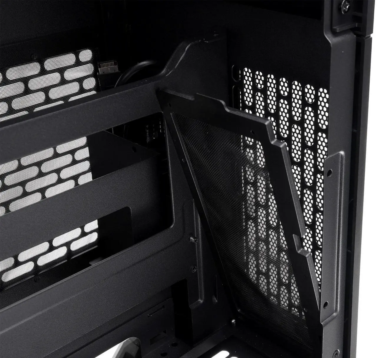 Alt view image 13 of 15 - Thermaltake TR100 SFF Chassis mITX Support 18.9 Liters PCIe 4.0 Riser Cable Included 360mm GPU Clearance 280mm Radiator Support Removable PCIe Bracket, Black, CA-11A-00S1NN-00