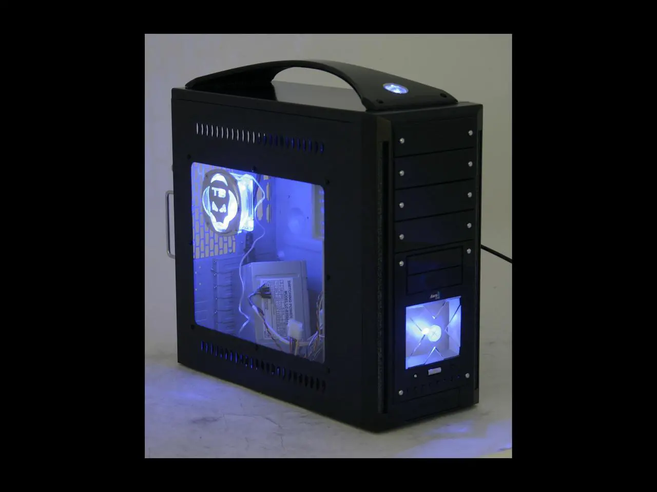 Alt view image 14 of 14 - AeroCool AERO-X202 Black Aluminum / Steel ATX Mid Tower Computer Case