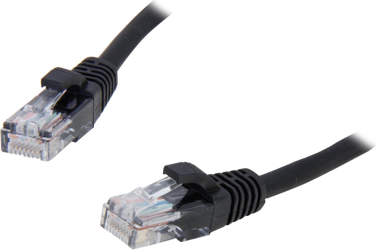 C2G 26969 Cat5e Cable - Snagless Unshielded Ethernet Network Patch Cable, Black (1 Foot, 0.30 Meters)