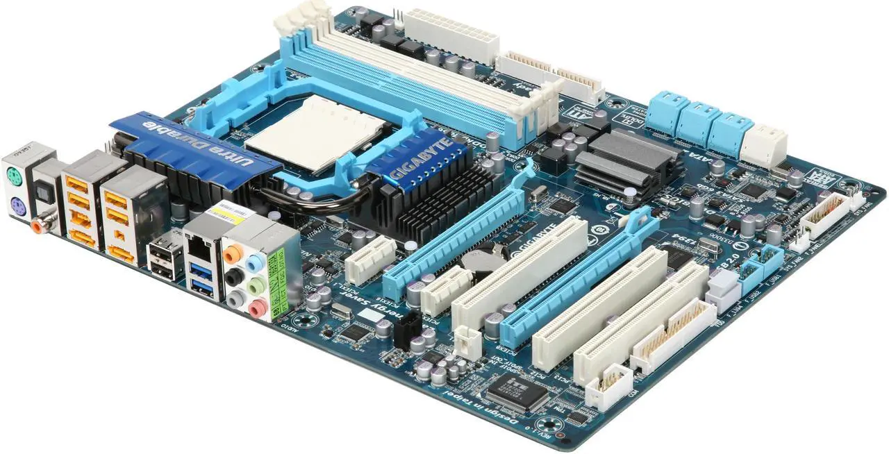 Main image of GIGABYTE GA-790XTA-UD4 AM3 AMD 790X USB 3.0 ATX AMD Motherboard