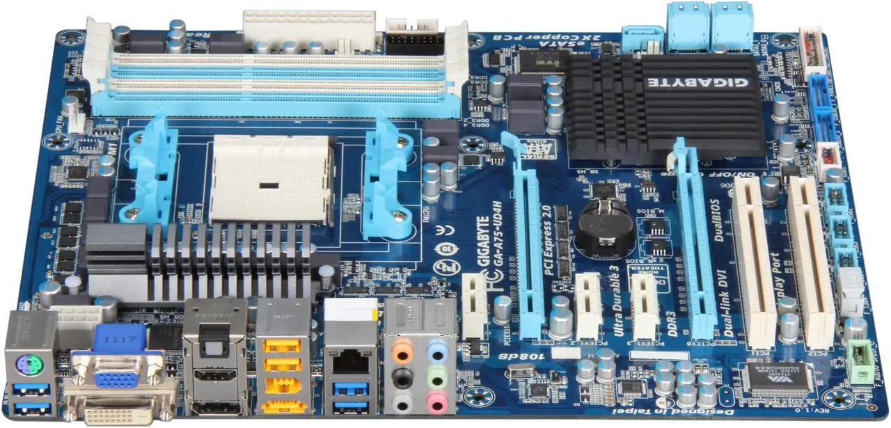 Alt view image 2 of 5 - GIGABYTE GA-A75-UD4H FM1 AMD A75 (Hudson D3) USB 3.0 HDMI ATX AMD Motherboard