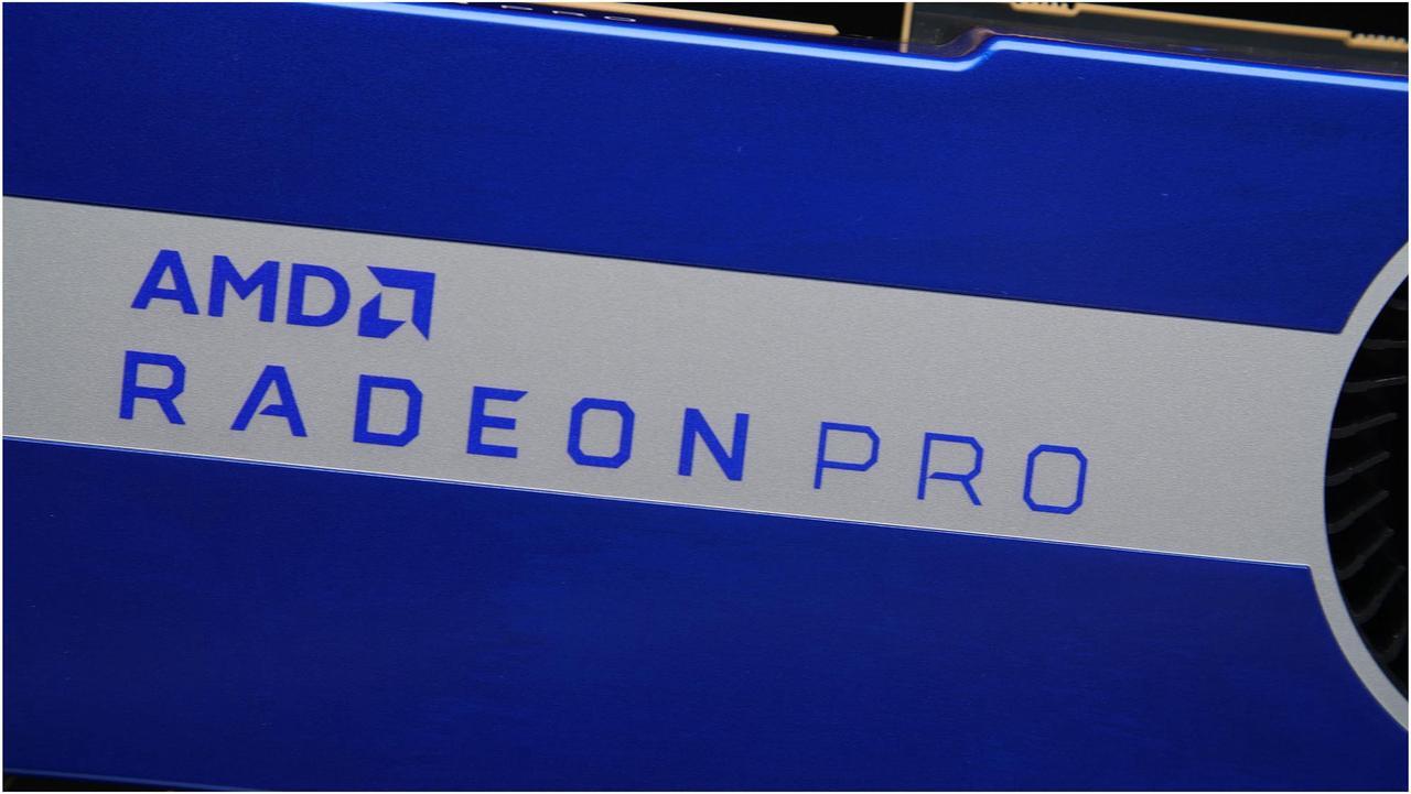 Alt view image 9 of 9 - AMD Radeon Pro VII 100-506163 16GB 4096-bit HBM2 PCI Express 4.0 x16 PCIe Add-in Card Graphics Card