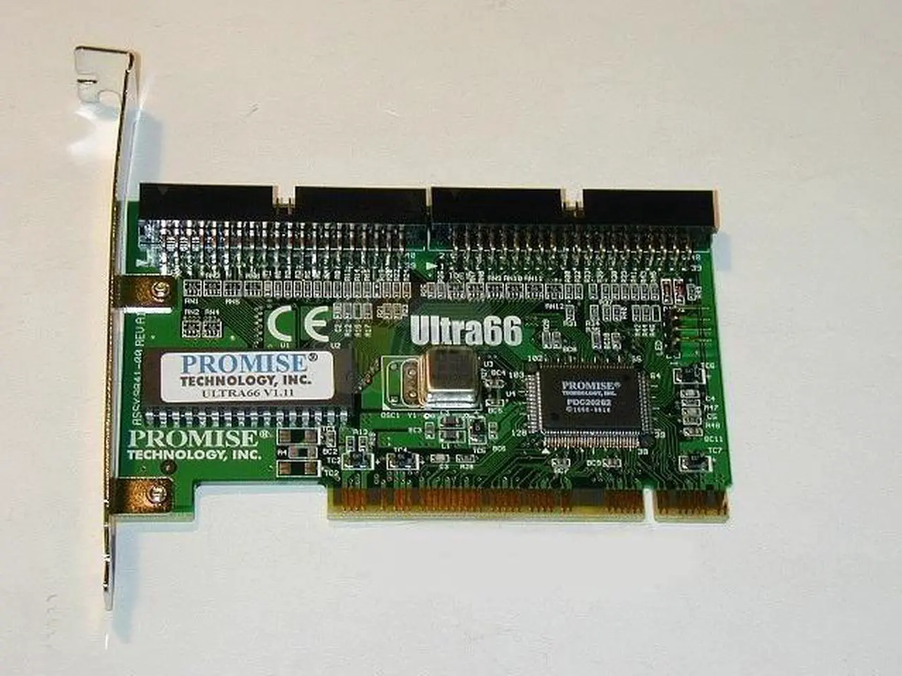 Main image of PROMISE ULTRA ATA 66 PCI IDE Controller Card - OEM