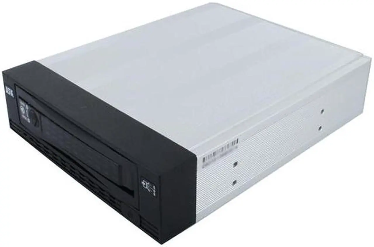 Main image of SNT SNT-SAC136B 3.5" to 5.25" SAS/SATA Mobile Rack Hot-swap Aluminum Removable Hard Drive Kit w/ 80mm fan