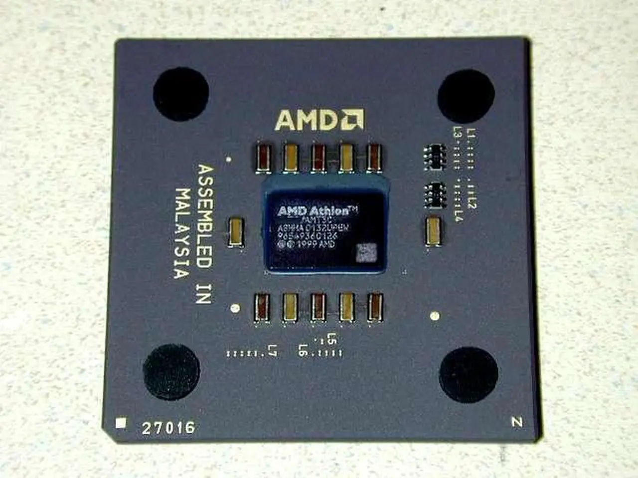 Main image of AMD - Athlon Thunderbird Single-Core 1.4 GHz Socket A Processor - A1400AMS3C - OEM