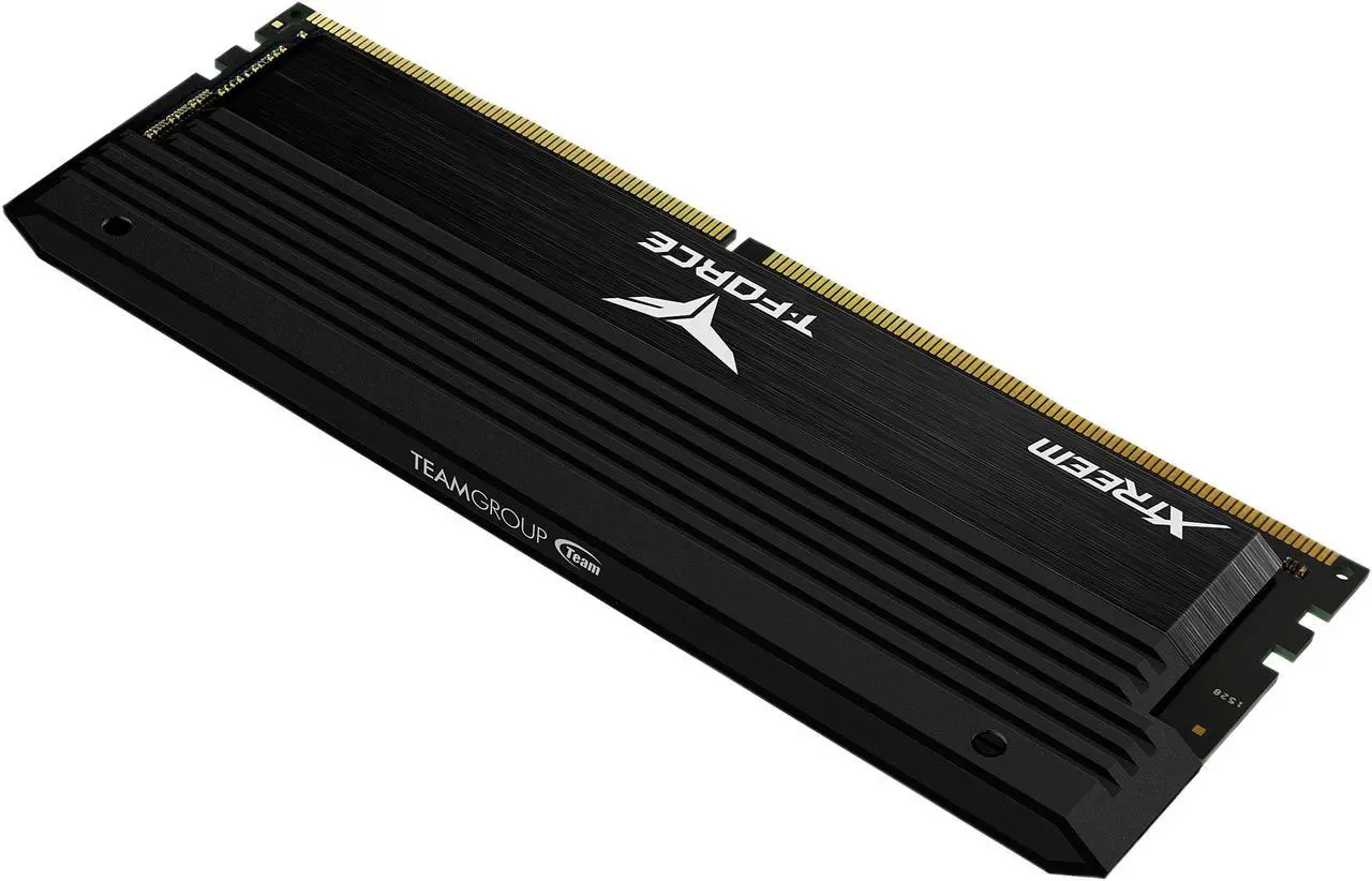 Alt view image 3 of 4 - Team T-Force XTREEM 16GB (2 x 8GB) DDR4 4500 (PC4 36000) Desktop Memory Model TXKD416G4500HC18EDC01