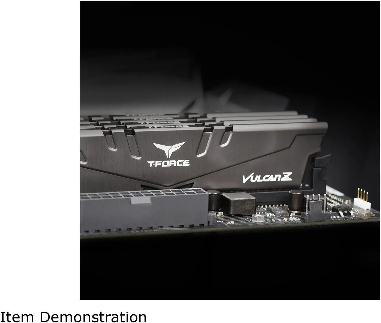 Alt view image 2 of 4 - Team T-FORCE VULCAN Z 32GB (2 x 16GB) DDR4 4000 (PC4 32000) Desktop Memory Model TLZGD432G4000HC18LDC01