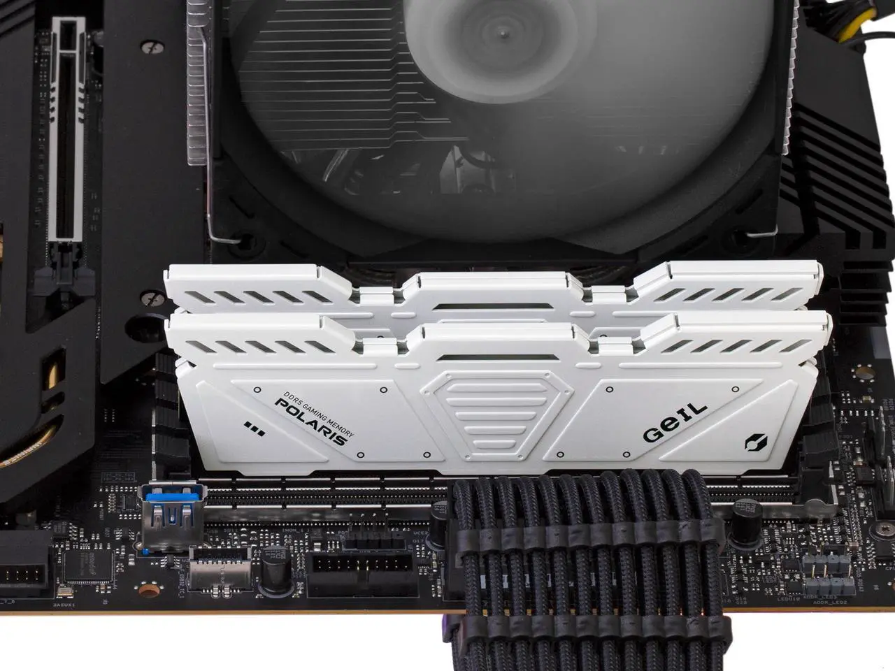 Alt view image 4 of 4 - GeIL Polaris 32GB (2 x 16GB) 288-Pin PC RAM DDR5 5200 (PC5 41600) Desktop Memory Model GAOW532GB5200C34ADC