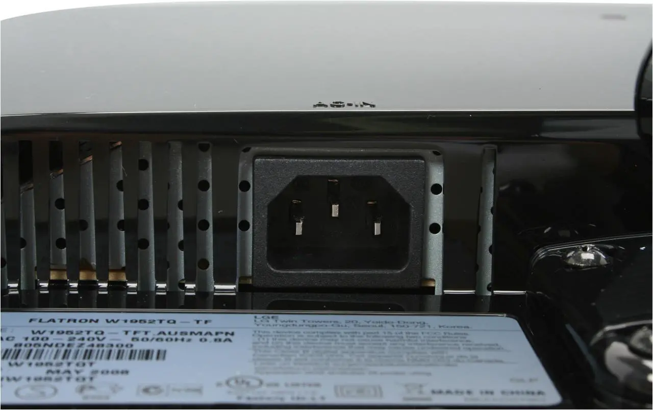 Alt view image 11 of 15 - LG W1952TQ-TF Black 19" 2ms Widescreen LCD Monitor 300 cd/m2  10000:1DCR with HDCP Support