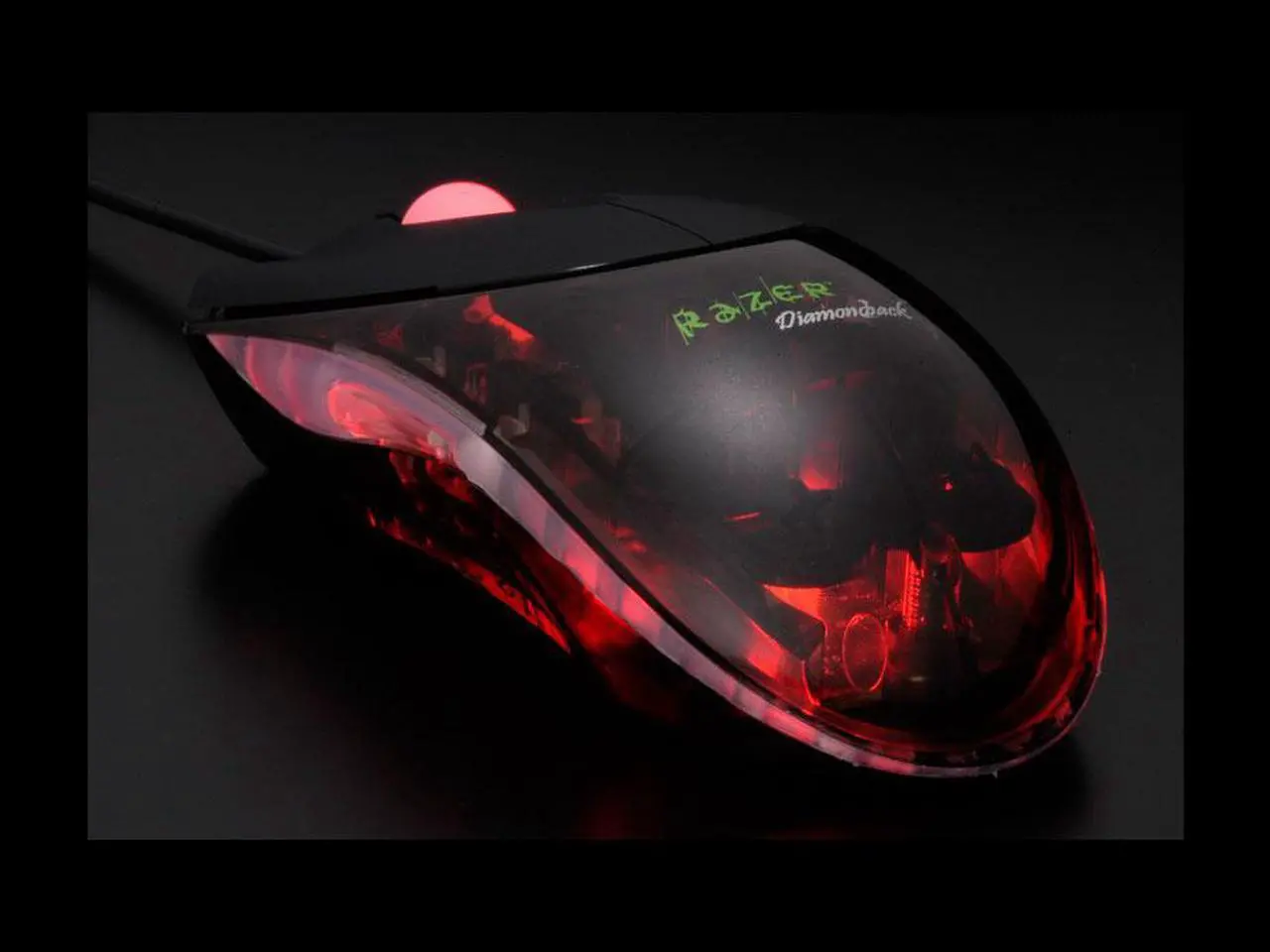 Alt view image 4 of 9 - RAZER Diamondback Precision Gaming RZ01-020200-R1M1 Salamander Red 7 Buttons 1 x Wheel USB Wired Optical Mouse