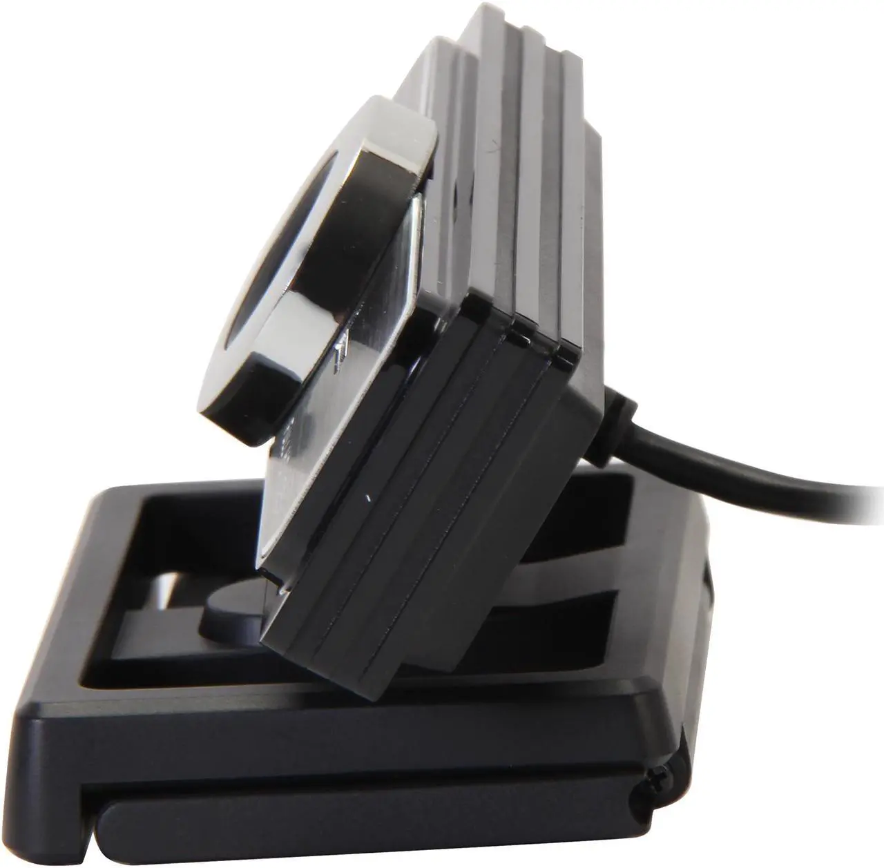 Alt view image 4 of 7 - Genius 32200312100 WideCam F100 USB 2.0 WebCam