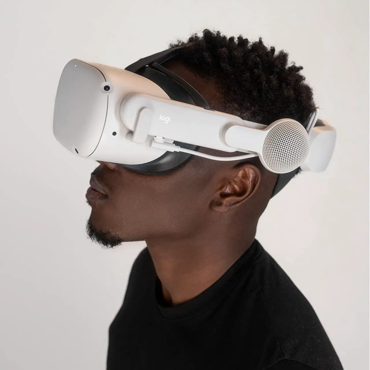 Alt view image 2 of 6 - Logitech Chorus VR Off-Ear Headset for Meta Quest 2 - White