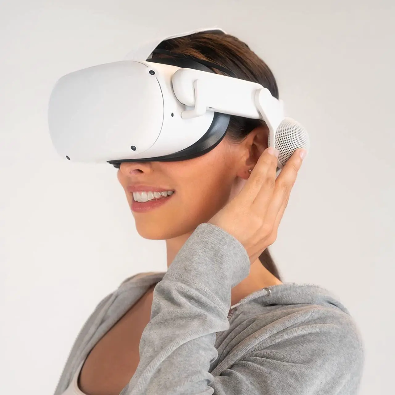 Alt view image 4 of 6 - Logitech Chorus VR Off-Ear Headset for Meta Quest 2 - White