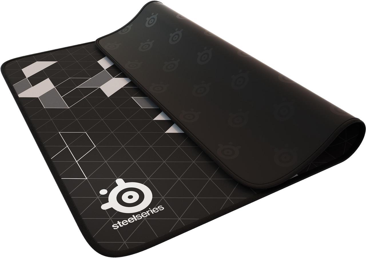 SteelSeries QCK + Limited Mouse Pad