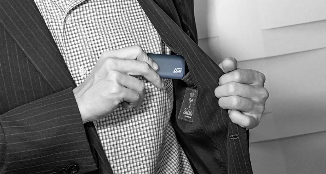 Alt view image 10 of 10 - AGI 1TB ED198 PCIe Portable External SSD, (R/W Speed up to 1024/939 MB/s) USB 3.1 Gen2 Type-C to Type-C/Type-A Cable, Aluminum Housing.