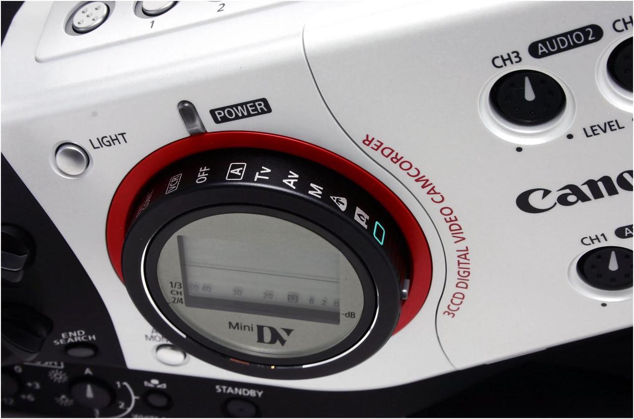 Alt view image 7 of 20 - Canon XL2 3CCD 20X Optical Zoom Professional Camcorder