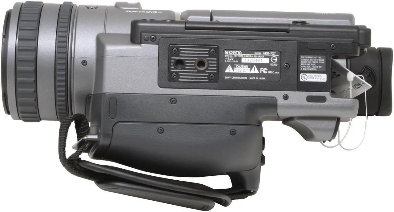 Alt view image 9 of 17 - SONY HDR-FX7 Gray 3 x 1/4" ClearVID CMOS Sensors 3.5" 211K Wide (16:9) Touch Panel LCD 20X Optical Zoom High Definition Handycam Camcorder
