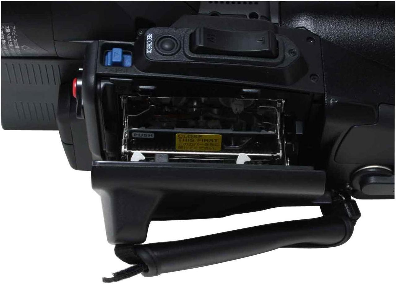 Alt view image 5 of 17 - Panasonic AG-DVX100B 3CCD 3.5"LCD 10X Optical Zoom Professional Camcorder