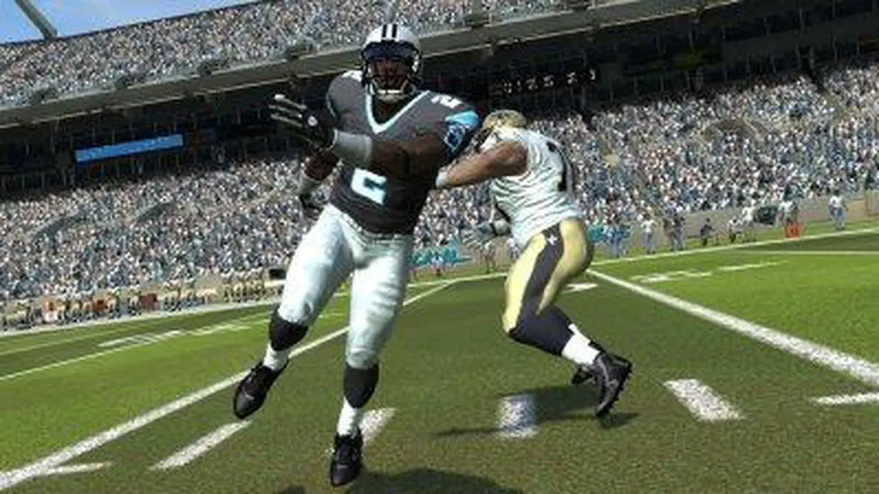 Alt view image 11 of 19 - Madden NFL 08 PC Game