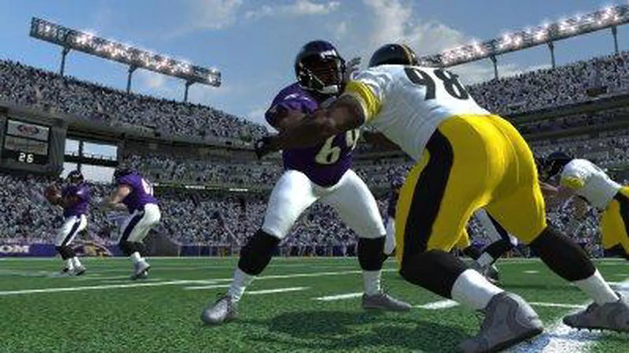 Alt view image 16 of 19 - Madden NFL 08 PC Game